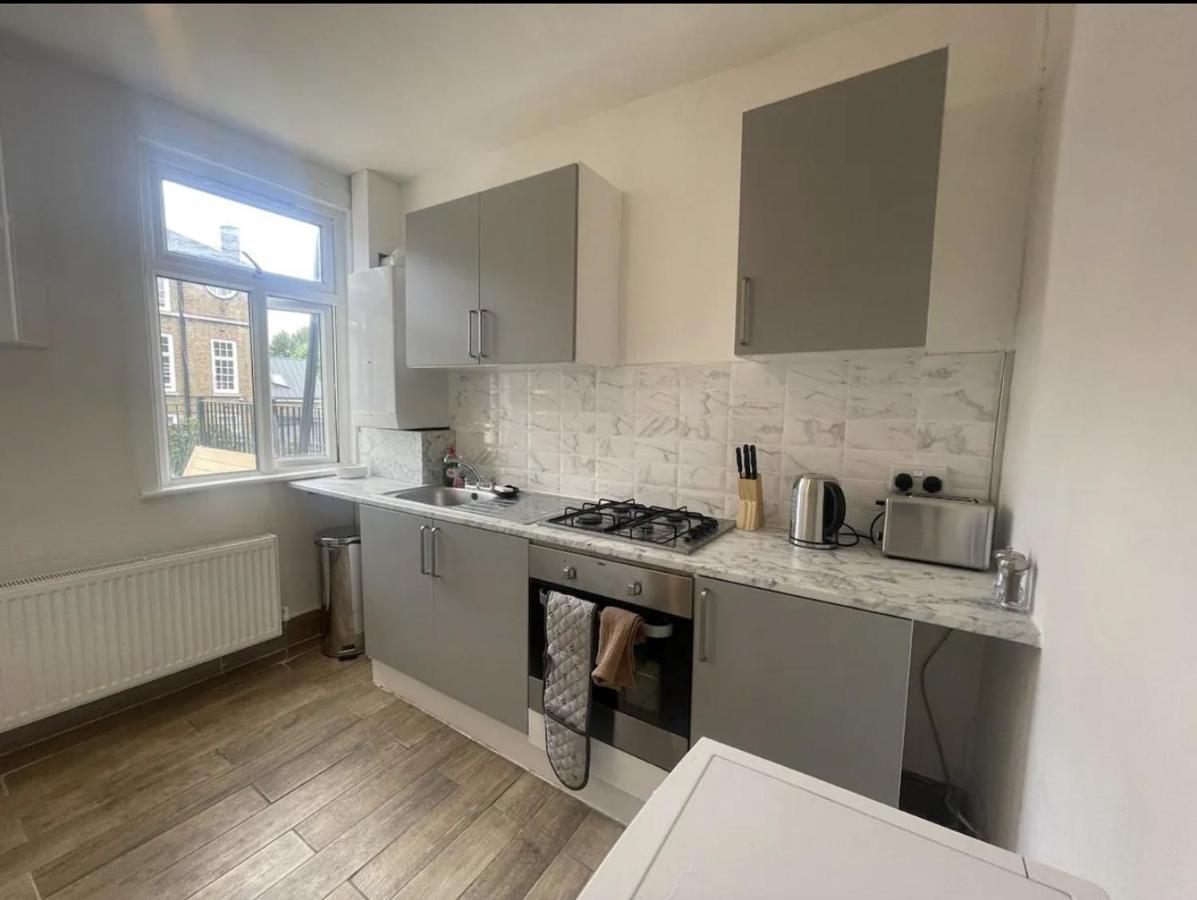 Charming 2 Bed Flat On Tower Bridge Apartman London Kültér fotó